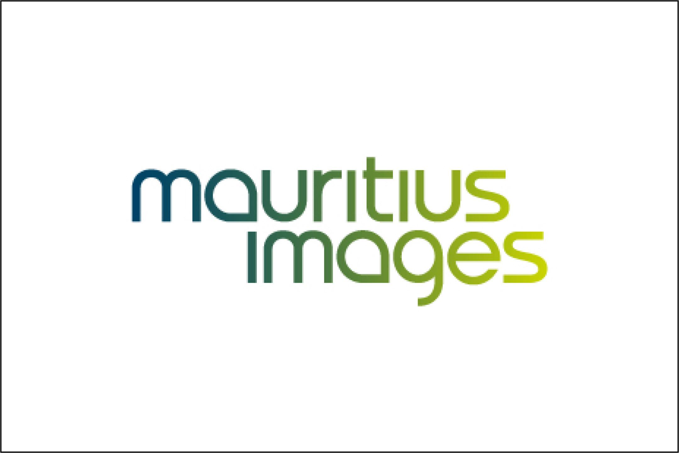 Mauritius images Logo in grüner Farbe.