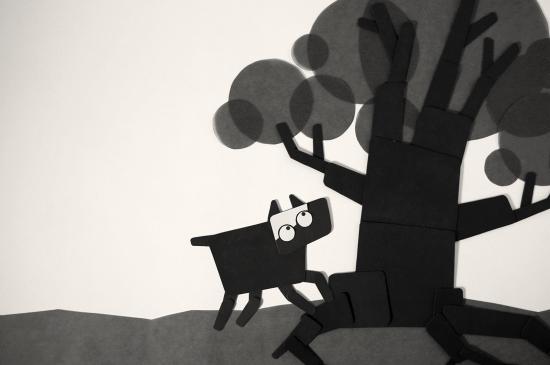 Filmstill Dog and Tree