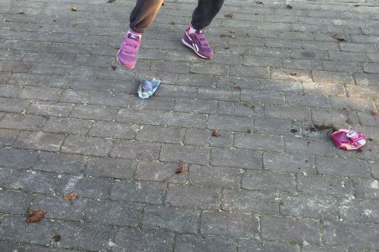 Filmstill 113 Bottles of Water in a Nightshop