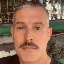 portät James Lattimer