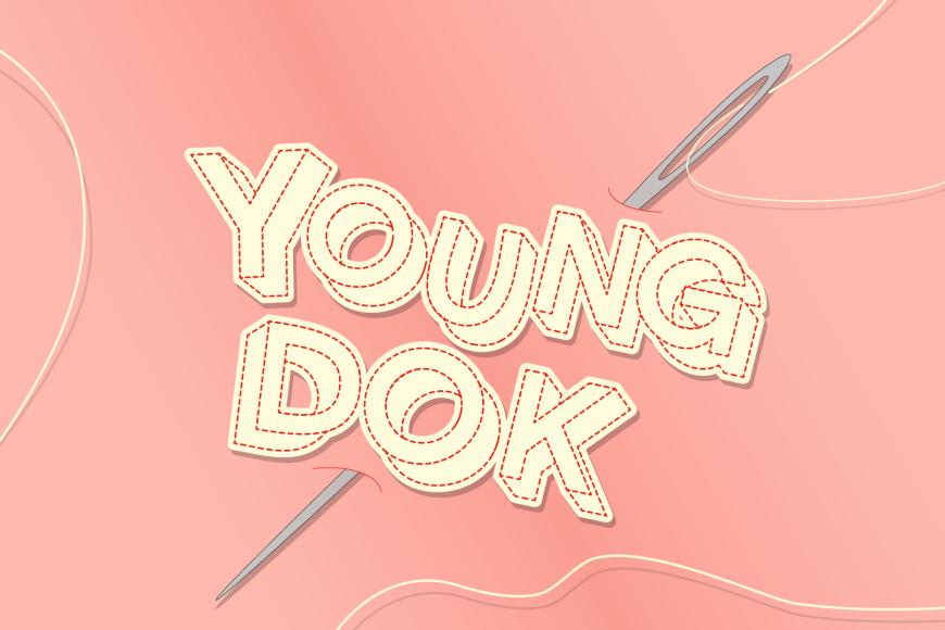 Illustration: Das Wort Young Dok wird mit einer Nadel in einen pfirsischfarbenden Stoff gestickt