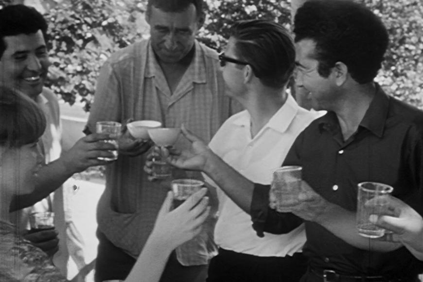 Filmstill Encounters