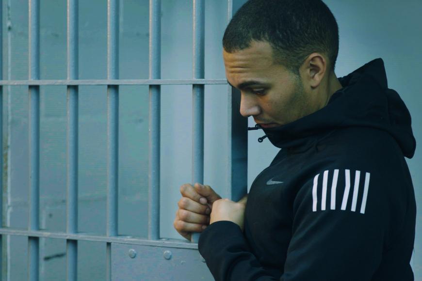 Filmstill Conbody vs Everybody