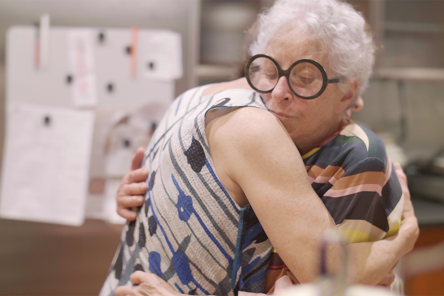 Filmstill Favorite Daughter