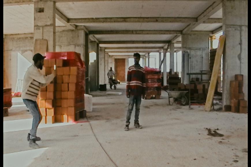 Filmstill Look, We’re in Europe